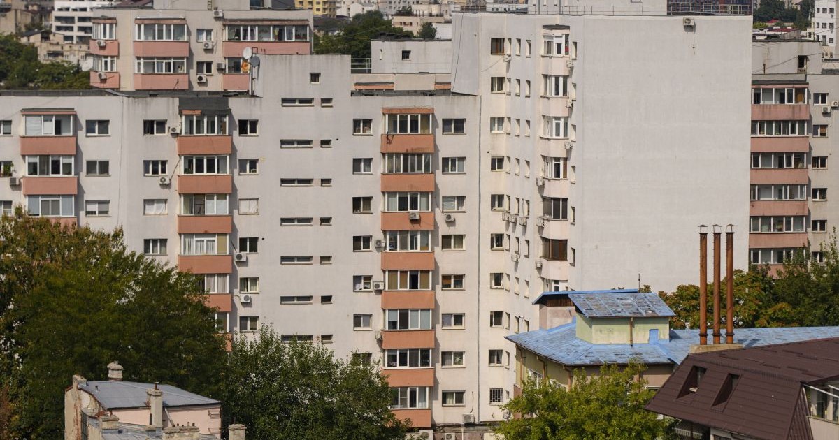 Imagine cu blocurie din jur de la Foisorul de Foc, in Bucuresti, 13 septembrie 2024.