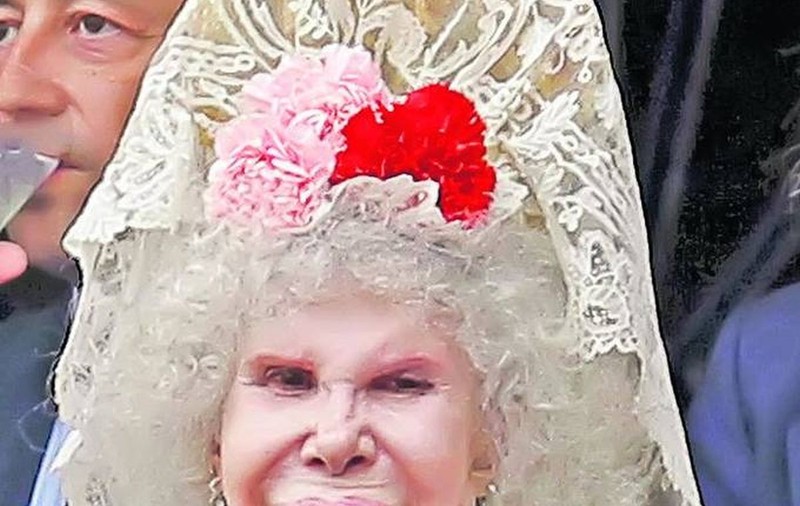 DUCESA de ALBA a SPANIEI a MURIT! | FOTO