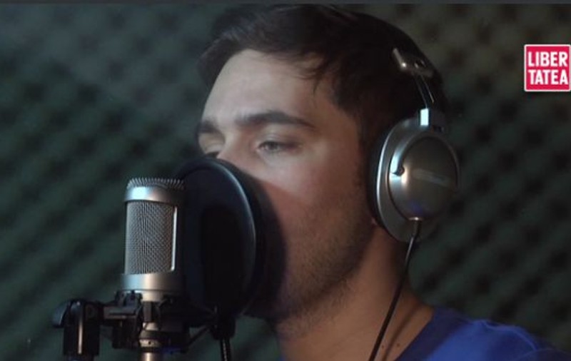 LIBERTATEA LIVE MUSIC, EPISODUL 4! Cristi Nistor, INTERPRETARE DE SENZAŢIE a hit-ului 'SUPERGIRL", reorchestrat în variantă proprie