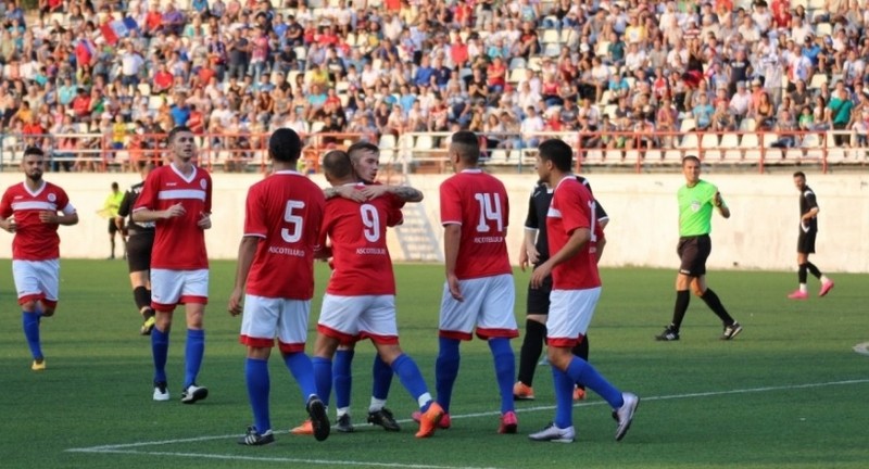 Așa arătau tribunele la primul meci al noului Oțelul