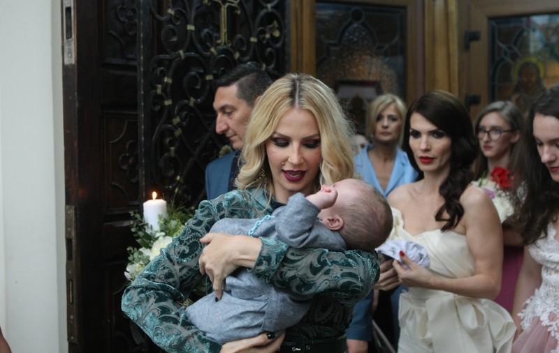 Andreea Bănică a publicat o imagine cu băiețelul ei. Ce detaliu au observat fanii imediat