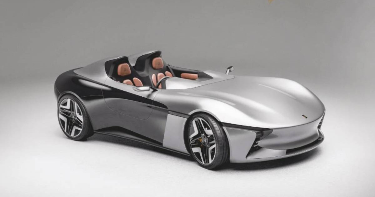 prototip masina electrica sport de culoare gri
