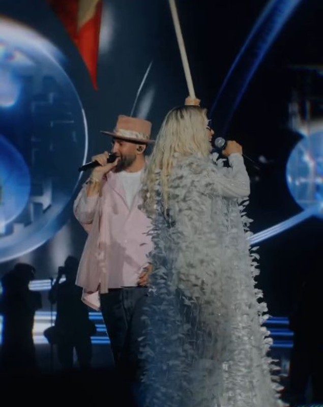 Cum au apărut Smiley și Loredana Groza pe scena Untold 2026. Val de critici pe internet: „Să nu mai vină data viitoare”