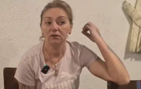 O femeie a găsit 700.000 de euro sub pat, dar un an mai târziu a rămas fără nimic: „Viața e una, hai să trăim”