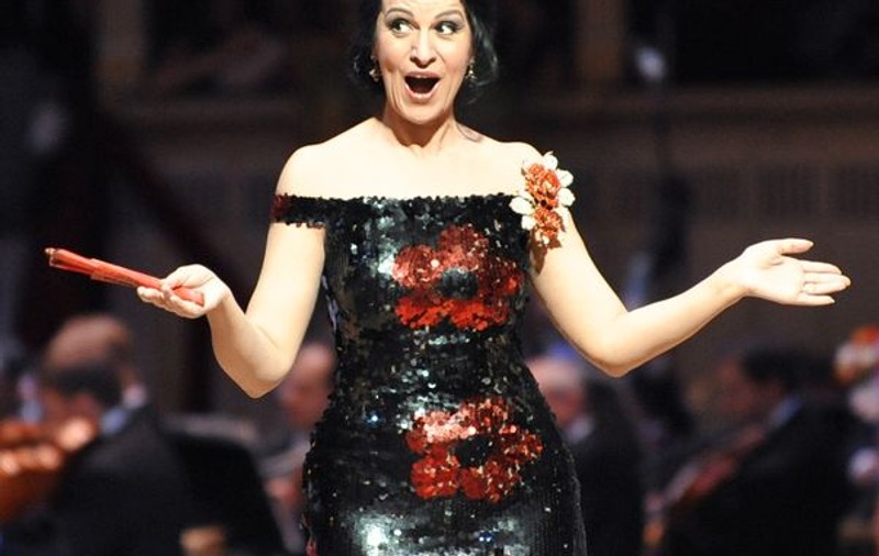 Ce onoare! Angela Gheorghiu a cântat în faţa reginei Elizabeta a II-a