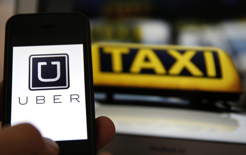 Transportatorii vor protesta în fața Guvernului în data de 13 decembrie din cauza Uber. Manifestări și în marile orașe împotriva pirateriei