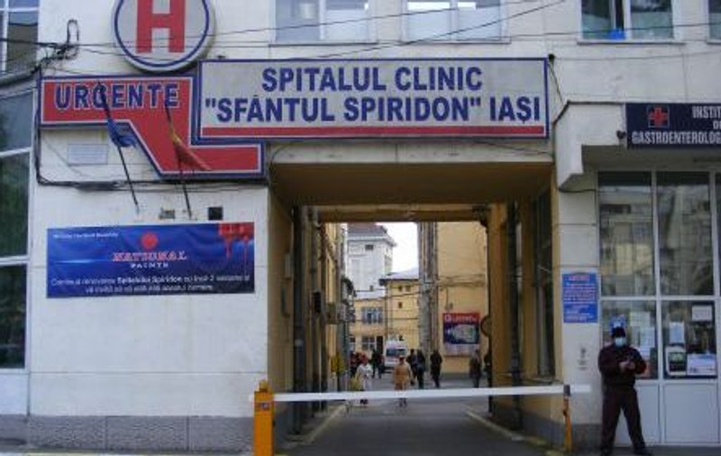 Doi oameni, găsiți în șoc hipotermic la Iași. Unul a decedat, al doilea este în stare gravă