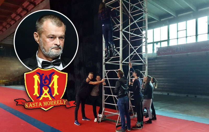 O studentă din Iași povestește ce însemna să fii voluntar la agenția de modele Kasta Morrely: montat scene și întâmpinat invitații pe la nunți