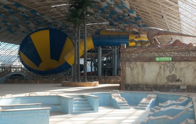 Cel mai mare parc acvatic din lume, un vis de 14 miliarde de dolari întins pe 12 kilometri pătrați,   ajuns o ruină | VIDEO