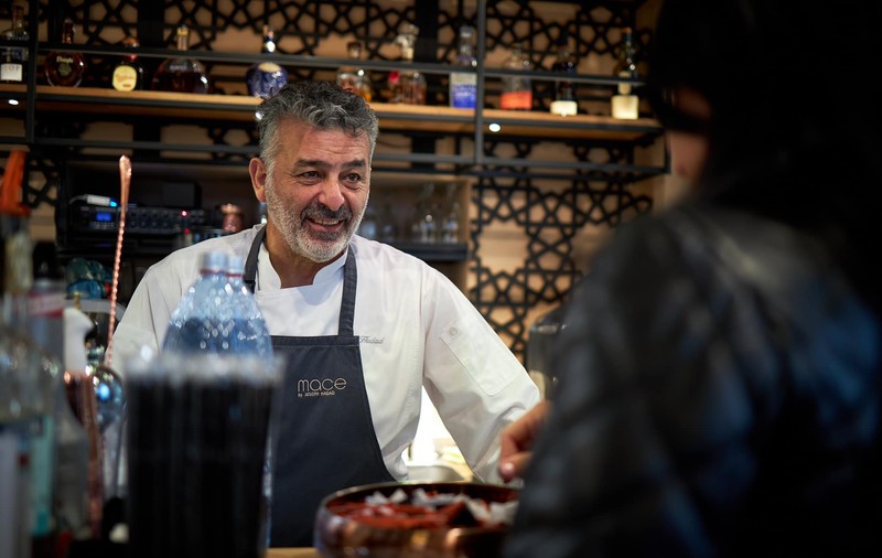 Chef Joseph Hadad i-a gătit lui Bill Clinton, dar nu l-a putut servi: „Am rămas blocat, n-am putut dormi toată noaptea”