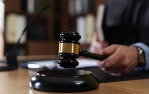 Toate instanțele din România, respectiv judecătorii, tribunale și curți de apel, vor aplica, începând cu 15 septembrie, un nou mecanism de gestionare a dosarelor, cunoscut sub denumirea de „normare”. Sursă foto Shutterstock