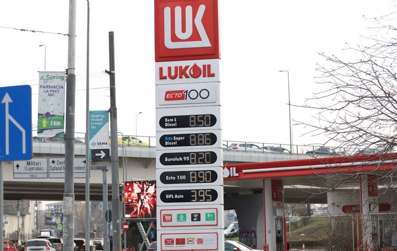 Motorina s-a ieftinit și se apropie de prețul benzinei, marți, 26 mai 2026. Cât costă un litru de carburant în București, Cluj-Napoca, Timișoara, Iași și Constanța