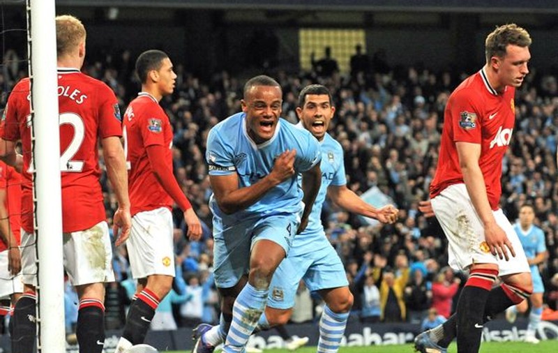 Manchester City a învins pe Manchester United (1-0) şi este la un pas de titlu