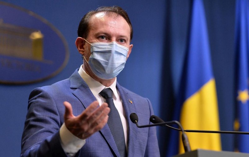 Calendarul de relaxare, condiționat de vaccinare. Cîțu: „Dacă vaccinarea nu merge în direcția corectă, tragem frâna de mână”