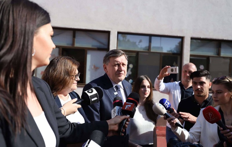 Crin Antonescu, mesaj după ce a pierdut intrarea în turul 2 al alegerilor prezidențiale: „Nu contează să câștigi și atât”