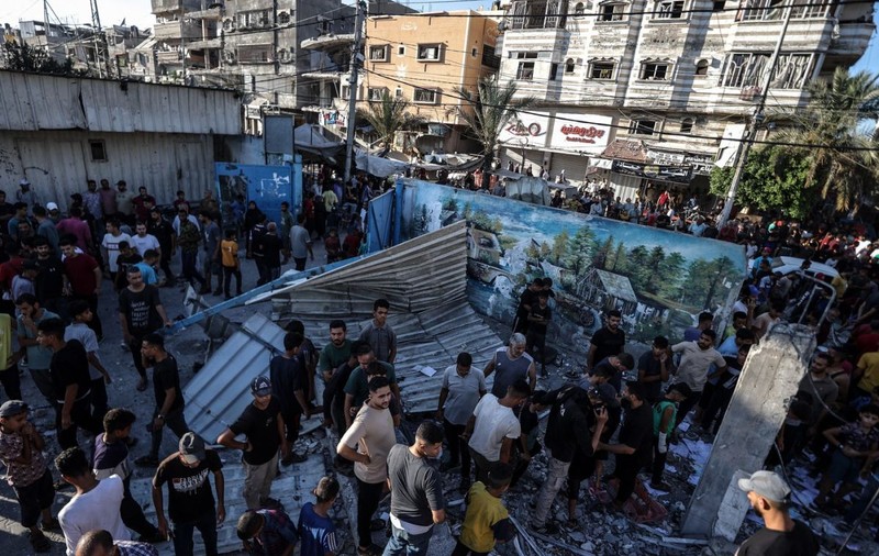 Atac asupra unei școli în care se adăpostesc civili în Gaza: 16 persoane au murit. Israelul spune că a vizat militanți Hamas