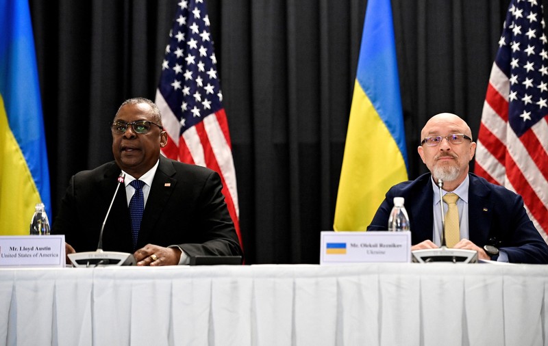 Secretarul american al Apărării consideră că nu este imposibil ca Putin să folosească armele nucleare. „Nu există niciun control asupra lui"