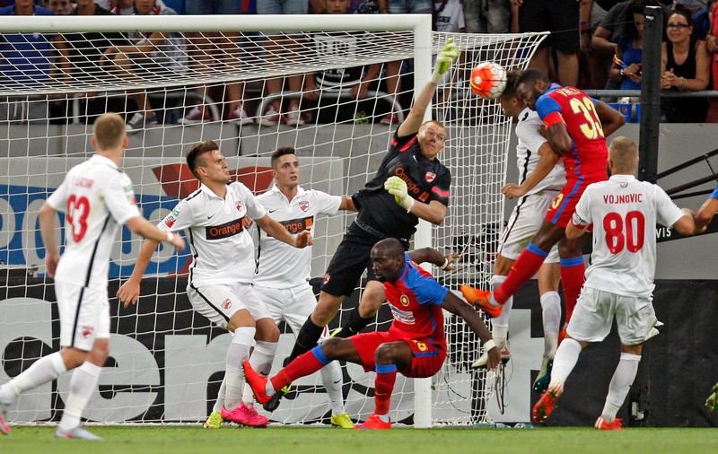 S-a decis unde se joacă Dinamo - Steaua, meci contând pentru semifinalele Cupei României. ^Gruparea ”câinilor” a anunțat și prețul biletelor