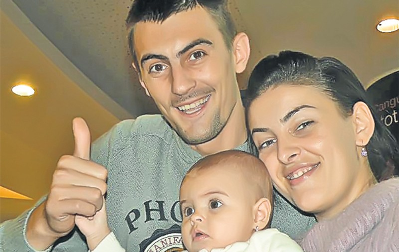 Şi-a botezat copilul în memoria lui Marian Cozma