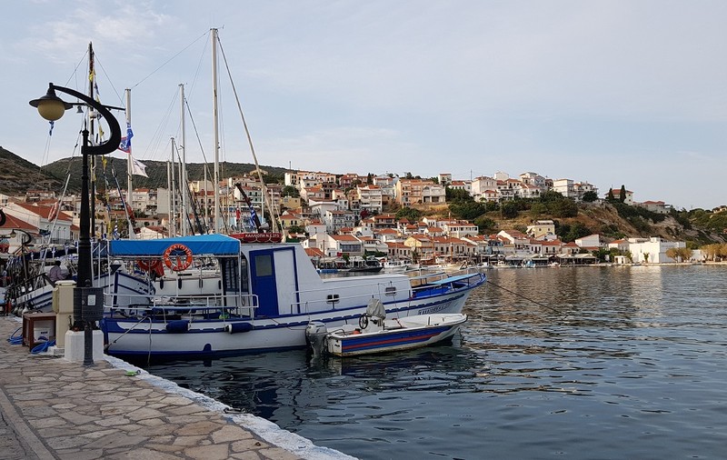 Insula Samos din Grecia, locul unde s-a născut Pitagora și unde se află cel mai mare kouros din Europa