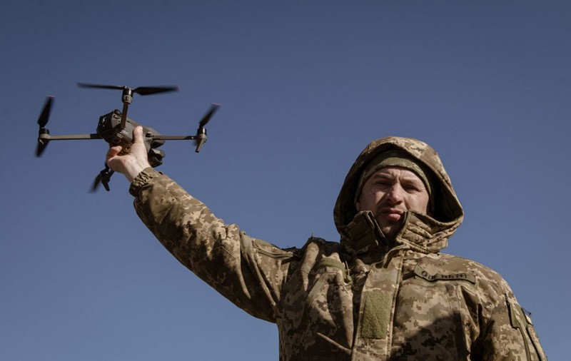 Ucraina va primi zeci de mii de drone, începând din ianuarie 2025