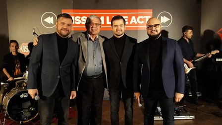 ”4 Sud Est” -Viorel Șipoș, Titi și Laurențiu Duță și Mihau Budeanu