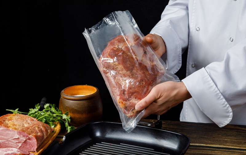 Ce înseamnă gătitul sous-vide. Sfaturi utile