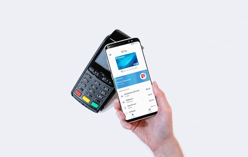 Românii pot folosi Google Pay pentru a plăti cu telefoanele sau online