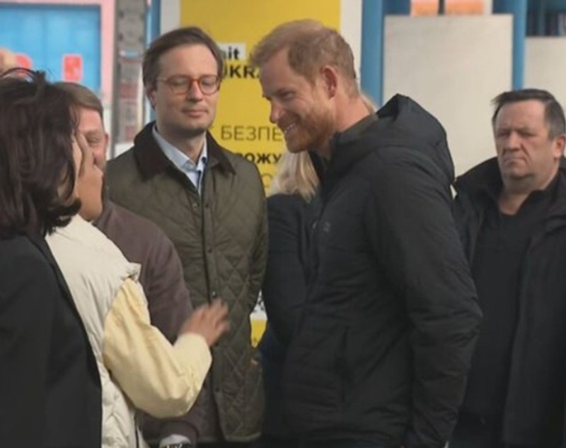 Prințul Harry, vizită-surpriză în Kiev. Gest de susținere pentru Ucraina, în plin război: „Lumea vă vede și vă respectă”