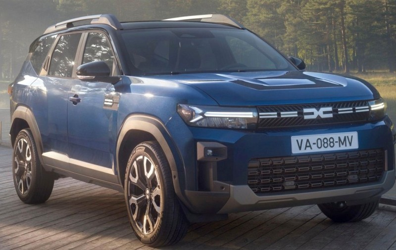 Dacia Bigster, foarte lăudată în Europa: autonomie de 800 km fără oprire la Peco