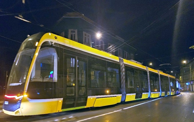 Compania Bozankaya a livrat la Timişoara ultimul tramvai din lotul de 17 achiziţionat prin PNNR