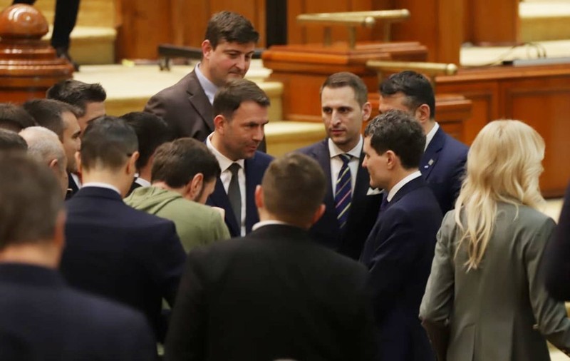 Nicuşor Dan i-a spus lui Cătălin Drulă că vrea dezbatere televizată cu principalii candidaţi la Primăria București: „Ciprian Ciucu nu acceptă?”