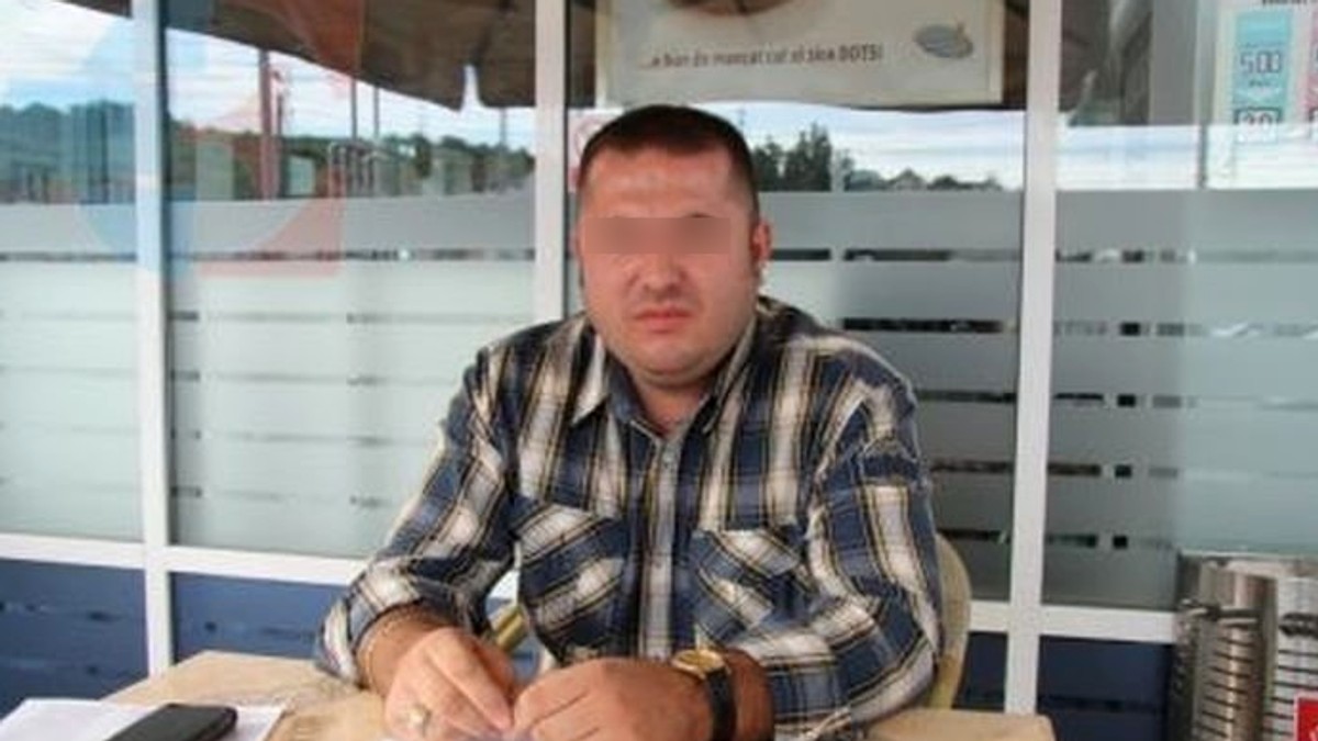 Patronul unei companii de taxi din Iași, arestat pentru tâlhărie. Victima, un angajat