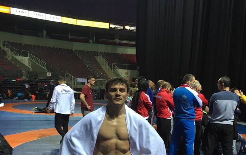 Luptătorul Andrei Dukov a cucerit bronzul la Europenele de la Riga