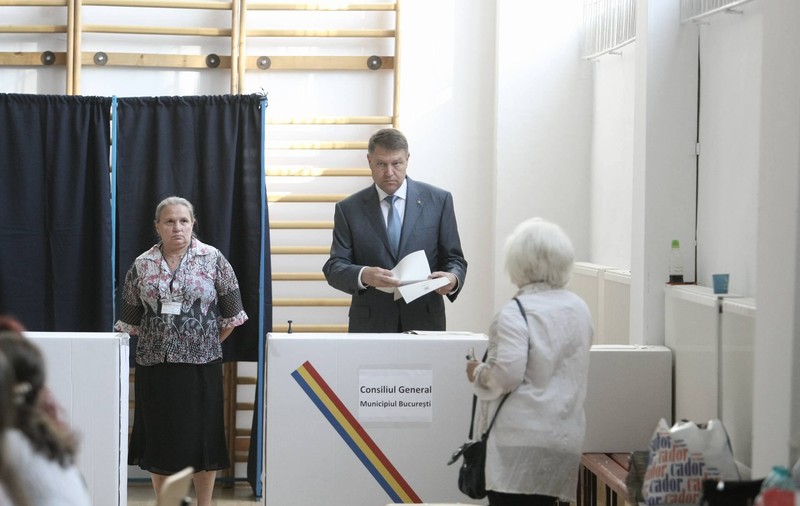 Iohannis: ”E foarte discutabil cum au fost alese persoane cu probleme penale”