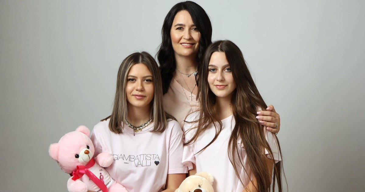 Amalia Năstase și fetele