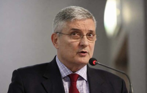 Daniel Dăianu spune că reforma salarizării a intrat în impas. Datoria publică a trecut de 60% din PIB