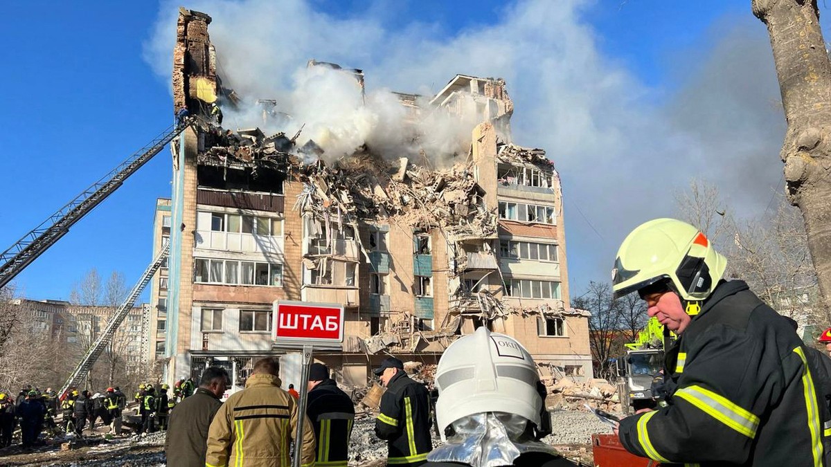 Ternopil, 19 noiembrie 2025 - bloc de locuințe atacat de ruși Foto: Profimedia