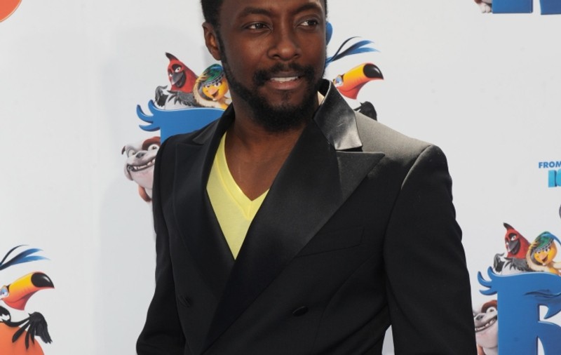 La un pas de tragedie! Will.I.Am de la Black Eyed Peas a scăpat dintr-un hotel în flăcări