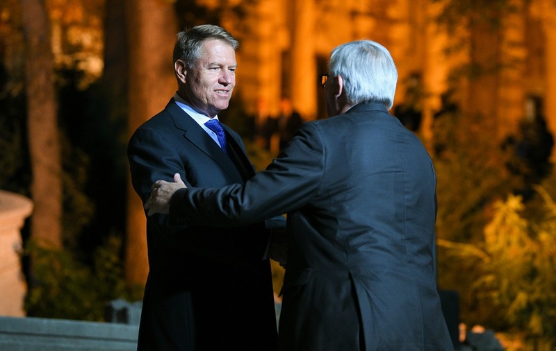 Jean Claude Juncker a vorbit în engleză, germană şi franceză, la Summit-ul Celor Trei Mări; Ce mesaj a transmis despre statul de drept