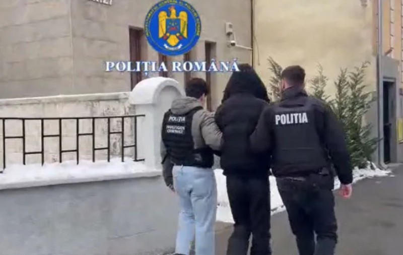 Un tânăr de 23 de ani, căutat în Franța pentru omor, a fost depistat de polițiștii din Cluj într-un mall