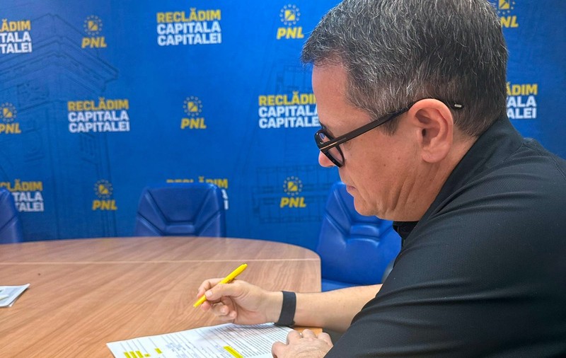 Eduard Hellvig s-a înscris în PNL după demisia lui Nicolae Ciucă. Fostul șef al SRI: „Partidul s-a resetat”