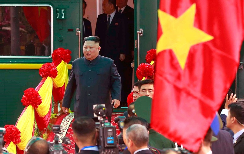 The Guardian: S-a dat startul Jocurilor Populare Nord-Coreene, dar Kim Kong-un nu e mulțumit de spiritul transmis de artiști