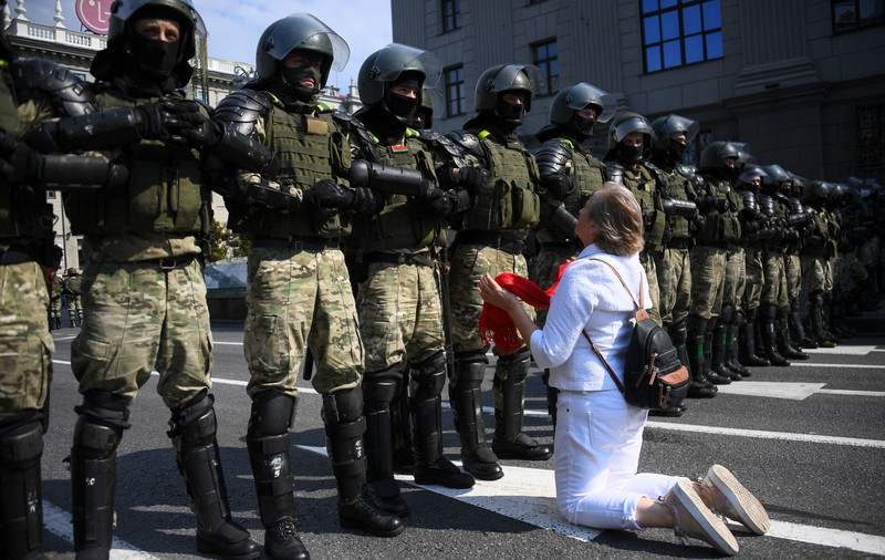Noi proteste împotriva lui Alexandr Lukașenko, de ziua lui. Poliţia belarusă a arestat 125 de persoane duminică, la Minsk