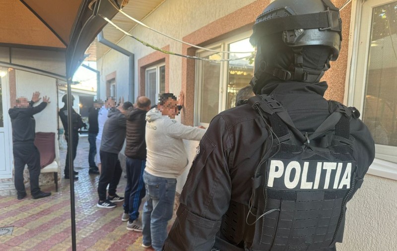 O persoană, reținută pentru tentativă de omor în dosarul bătăii din Pantelimon. Toţi cei implicaţi au fost indentificaţi, Poliția face percheziții