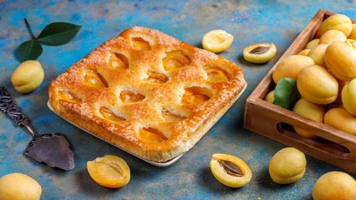 retete-deserturi-cu-caise