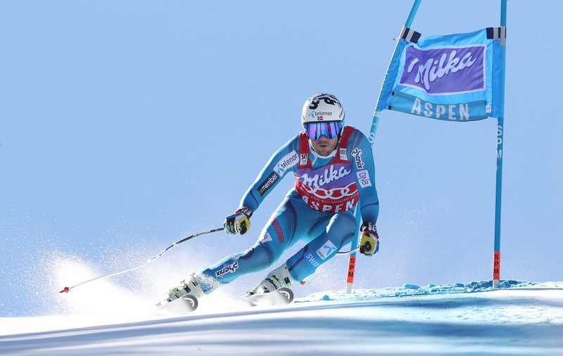 Norvegianul Kjetil Jansrud, învingător în slalomul super-uriaș de la Lake Louise din cadrul Cupei Mondiale masculine de schi alpin