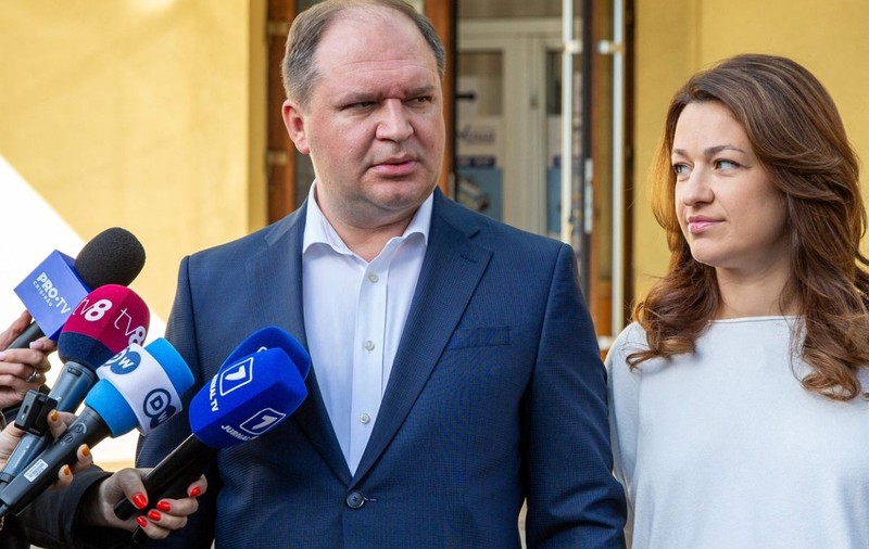 Prorusul Ion Ceban câștigă din nou la Chișinău, oligarhul Șor își impune candidații de rezervă, dar PAS revendică victoria la alegerile locale din Republica Moldova