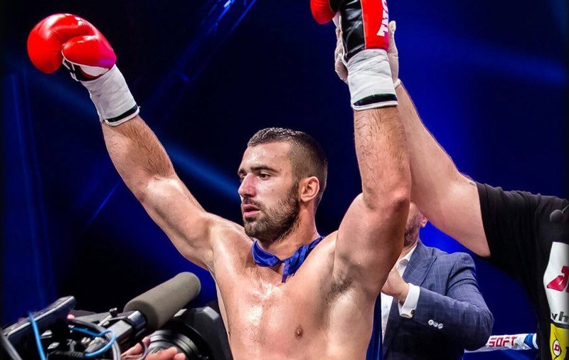 Frații Bogdan și Andrei Stoica revin în ring în două gale fulminante organizate la Timișoara și la Ploiești