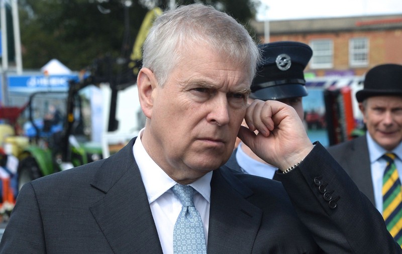 Întâlnire de criză între fiicele prințului Andrew după ce tatăl lor a fost arestat: „Sunt absolut îngrozite”